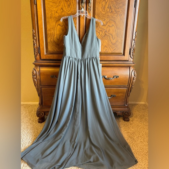 JJ’s House Steel Gray formal dress - Picture 3 of 8